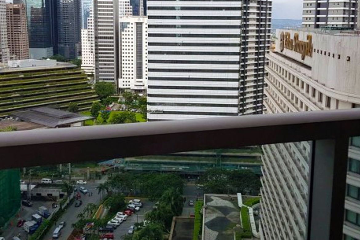 3 Bedroom Condo for Sale in One Shangri-La Place, Wack-Wack Greenhills, Mandaluyong, Metro Manila near MRT-3 Shaw Boulevard – photo 6