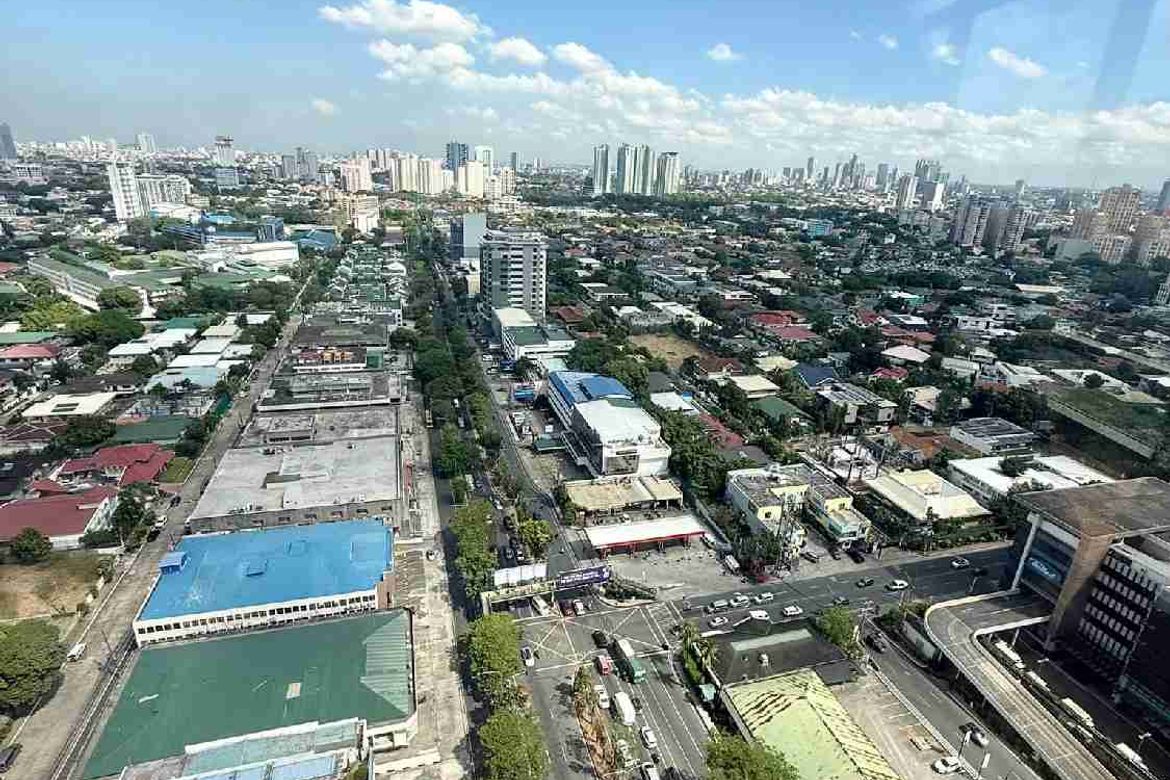 3 Bedroom Condo for Sale in One Wilson Square, Greenhills, San Juan, Metro Manila – photo 2