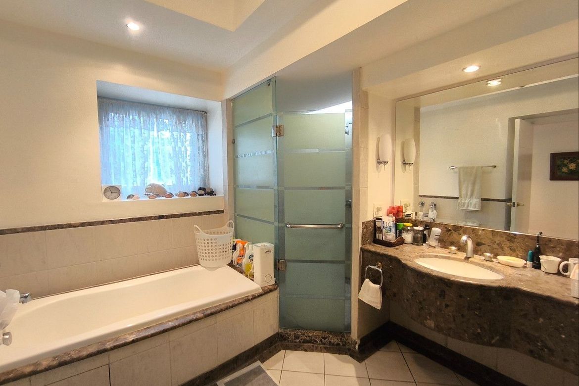 3 Bedroom Condo for Sale in Pacific Plaza Towers, BGC, Taguig – photo 6