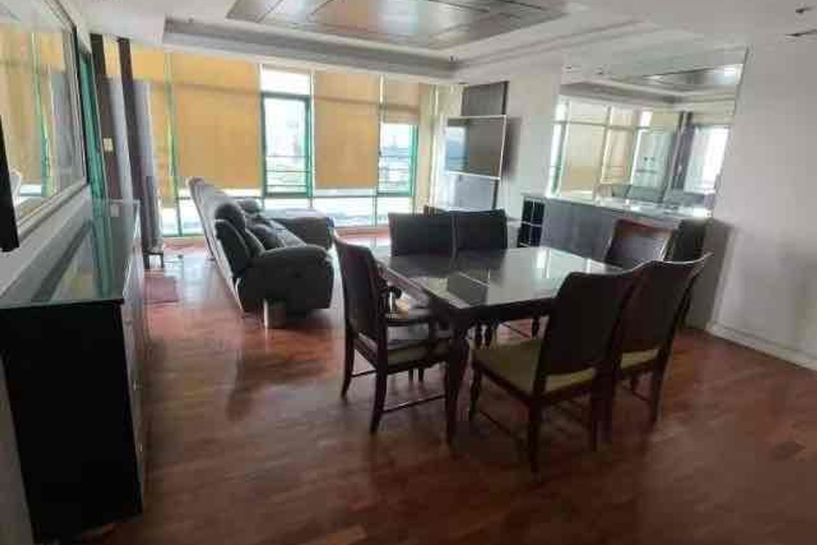 3 Bedroom Condo for Sale in Palawan Tower at Bay Gardens, Malate, Manila, Metro Manila near LRT-1 Vito Cruz