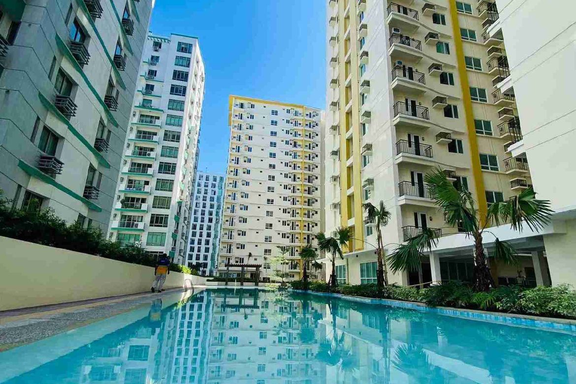 3 Bedroom Condo for Sale in Palm Beach West, Barangay 76, Pasay, Metro Manila near LRT-1 Libertad