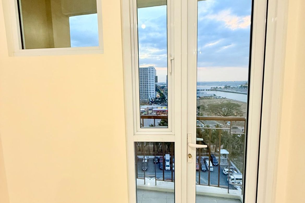 3 Bedroom Condo for Sale in Palm Beach West, Barangay 76, Pasay, Metro Manila near LRT-1 Libertad – photo 4