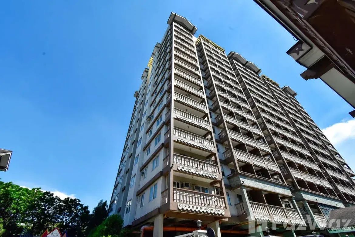 3 Bedroom Condo for Sale in Pine Crest, Mariana, Quezon City, Metro Manila near LRT-2 Gilmore – photo 2