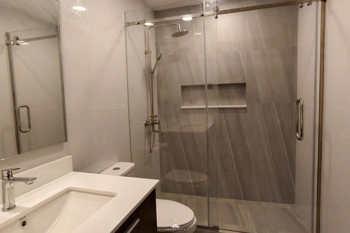 3 Bedroom Condo for Sale in Pio Del Pilar, Makati City – photo 8