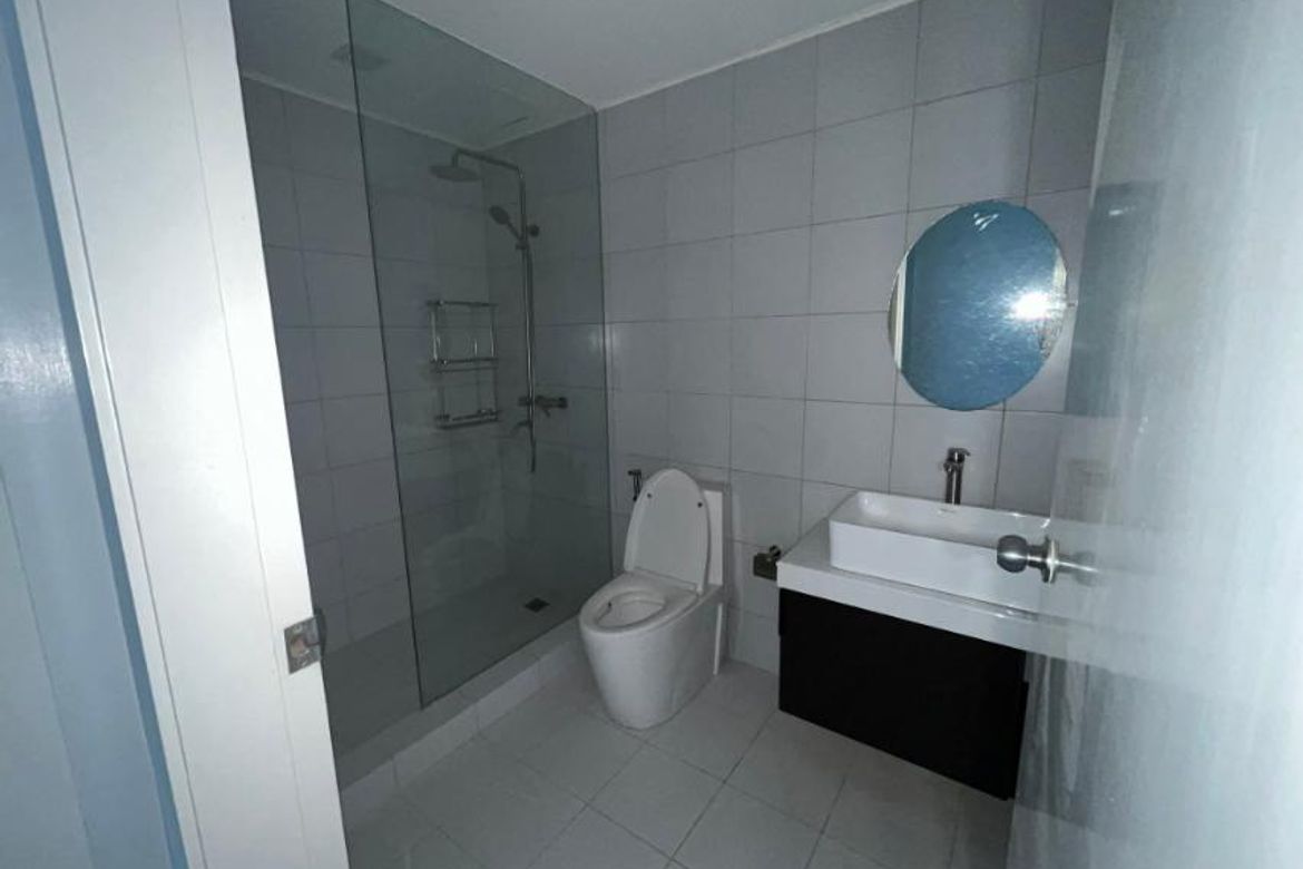 3 Bedroom Condo for Sale in Pio Del Pilar, Makati City – photo 14