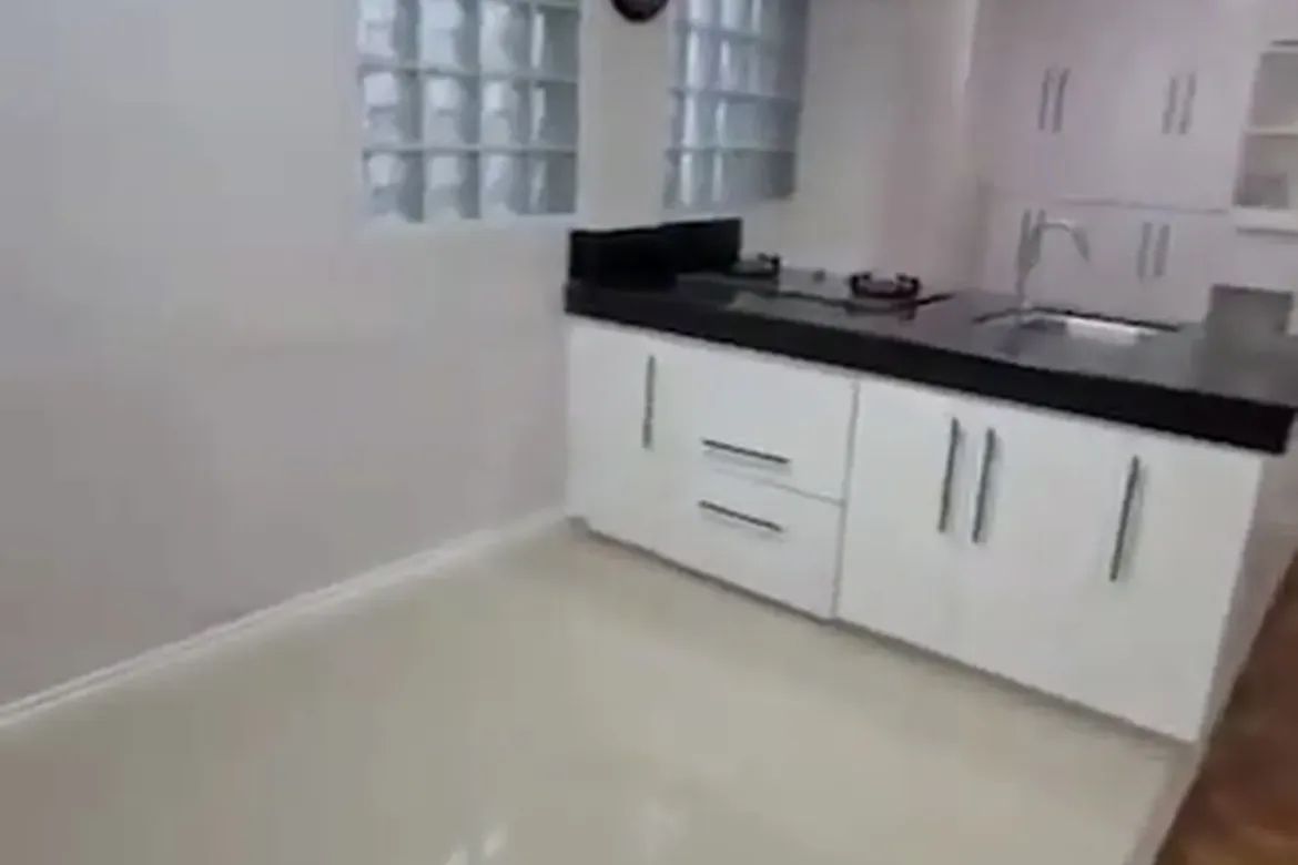 3 Bedroom Condo for Sale in Poblacion, Makati, Metro Manila