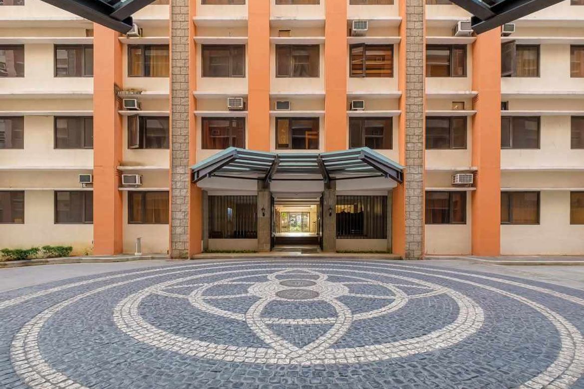 3 Bedroom Condo for Sale in Pulang Lupa Uno, Las Piñas, Metro Manila – photo 4