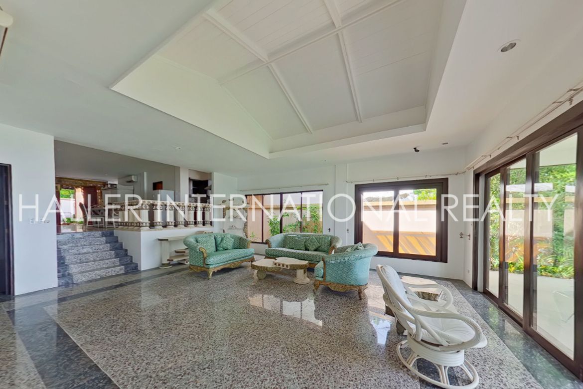 3 Bedroom Condo for Sale in Punta Engaño, Lapu-Lapu, Cebu – photo 2