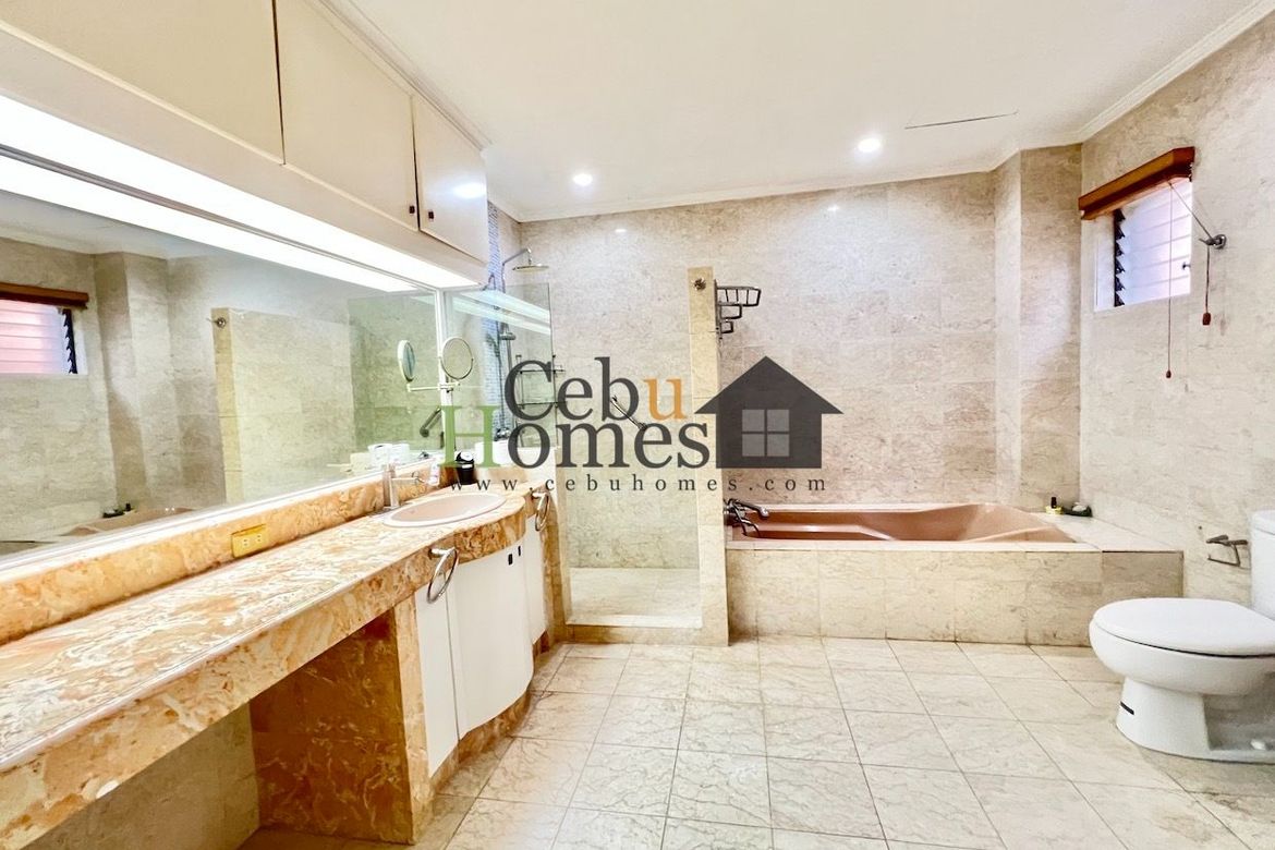 3 Bedroom Condo for Sale in Punta Engaño, Lapu-Lapu, Cebu – photo 5