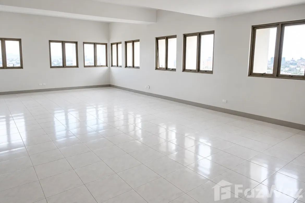 3 Bedroom Condo for Sale in Ramon Magsaysay, Quezon City, Metro Manila near LRT-1 Roosevelt – photo 5