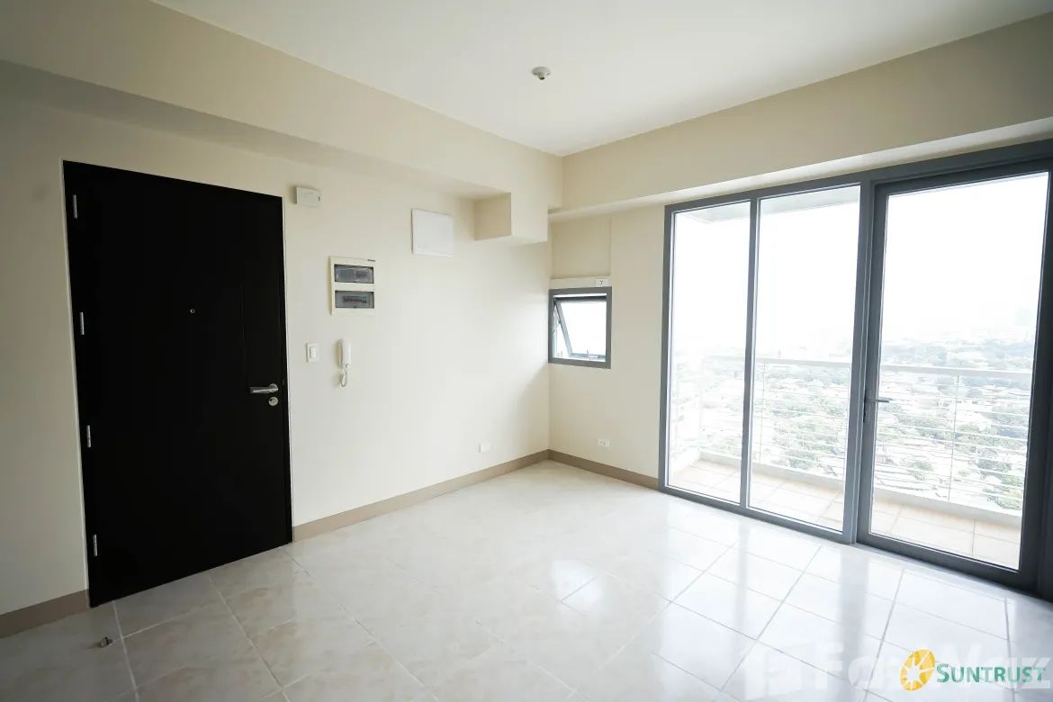 3 Bedroom Condo for Sale in Ramon Magsaysay, Quezon City, Metro Manila near LRT-1 Roosevelt – photo 5