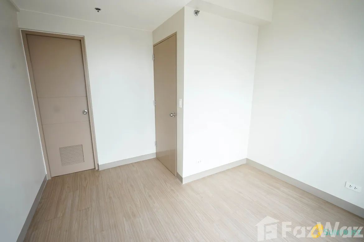 3 Bedroom Condo for Sale in Ramon Magsaysay, Quezon City, Metro Manila near LRT-1 Roosevelt – photo 8