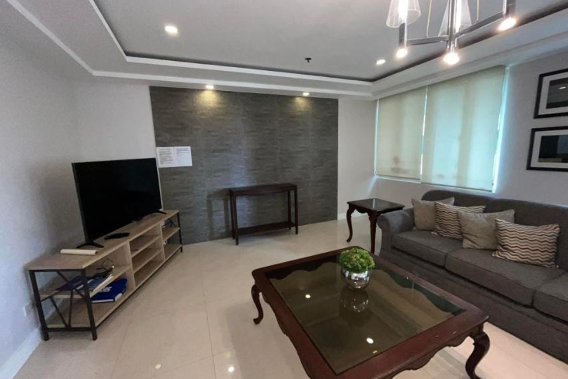 3 Bedroom Condo for Sale in Renaissance Tower, Ugong, Pasig, Metro Manila – photo 3
