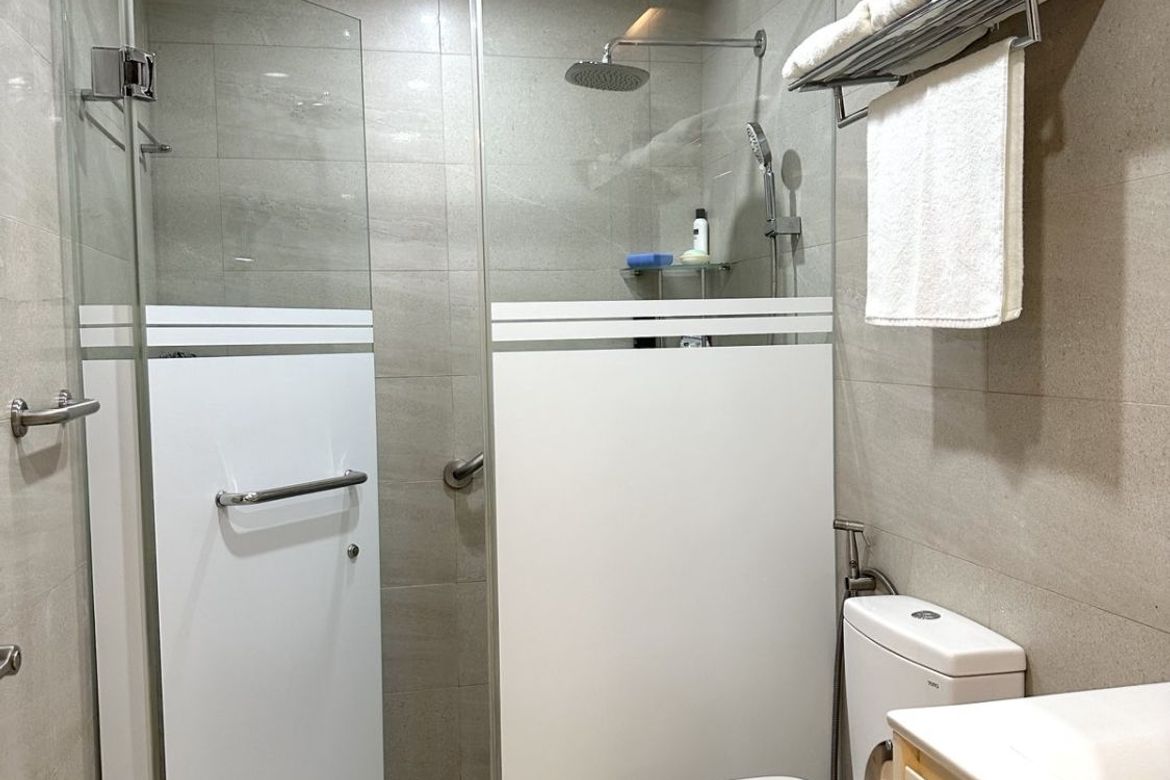 3 Bedroom Condo for Sale in San Antonio, Pasig, Metro Manila near MRT-3 Ortigas