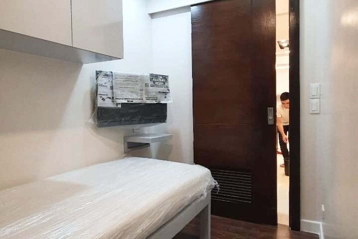 3 Bedroom Condo for Sale in San Antonio, Pasig, Metro Manila near MRT-3 Ortigas – photo 2
