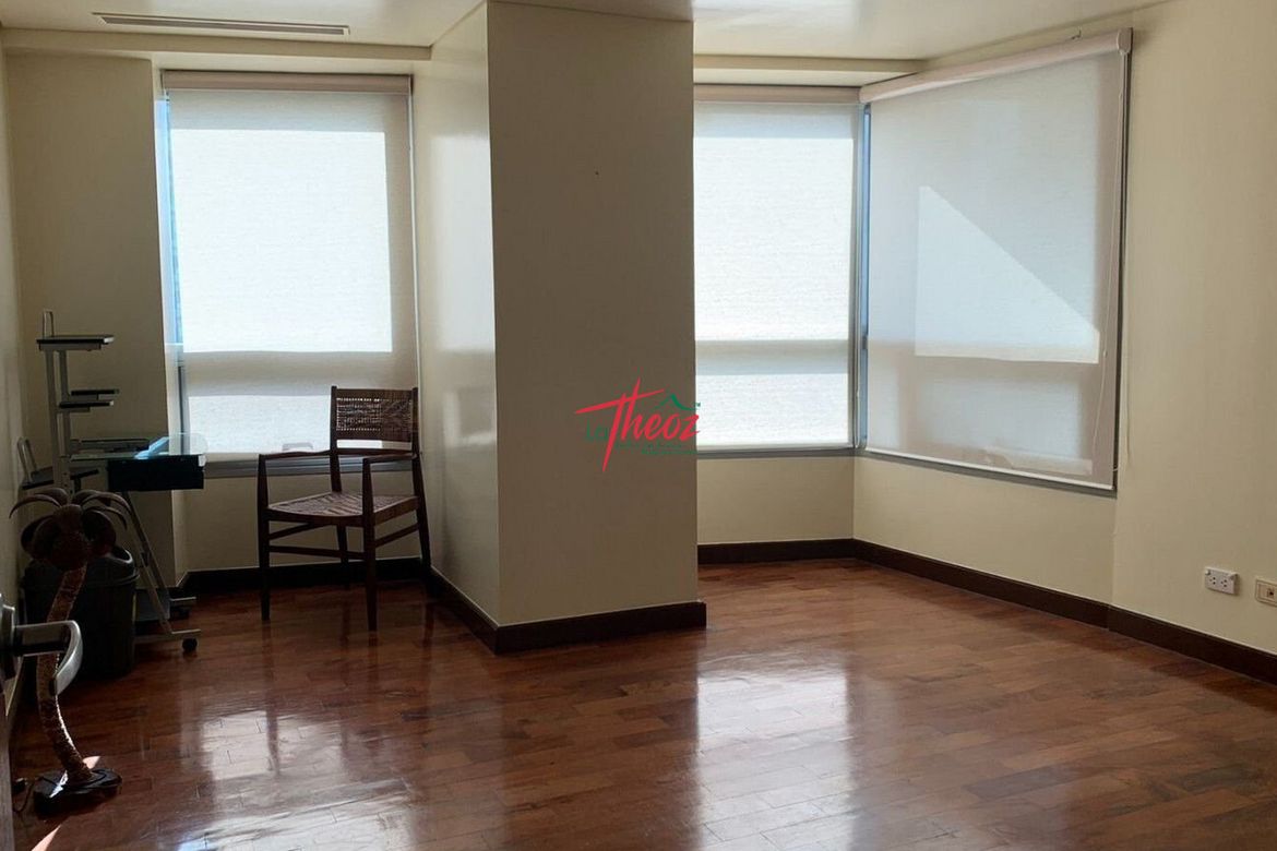 3 Bedroom Condo for Sale in San Lorenzo, Makati City near MRT-3 Ayala – photo 8