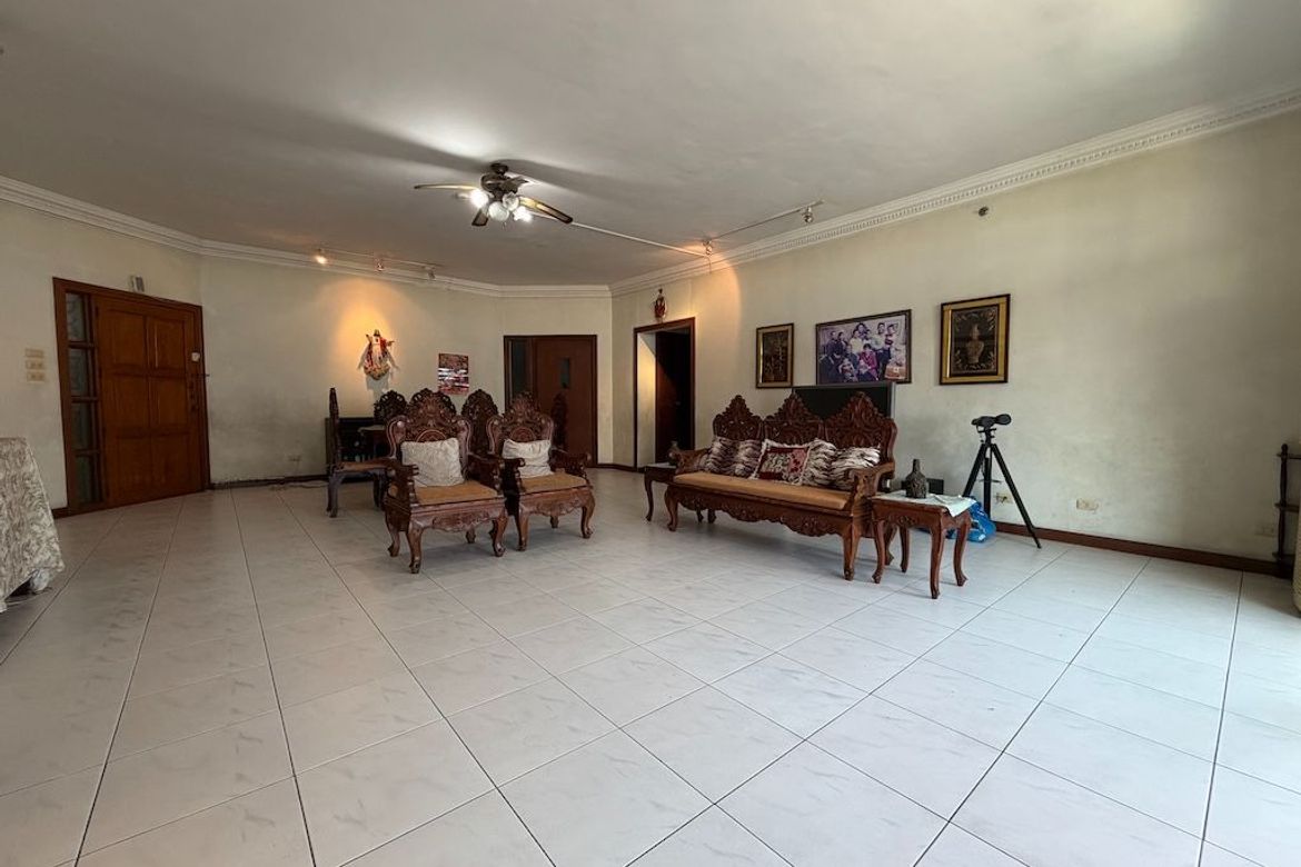 3 Bedroom Condo for Sale in Santa Lucia, San Juan, Metro Manila – photo 4