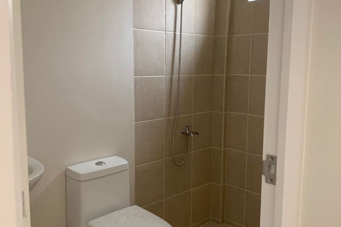 3 Bedroom Condo for Sale in Santo Domingo, Santa Rosa, Laguna – photo 5