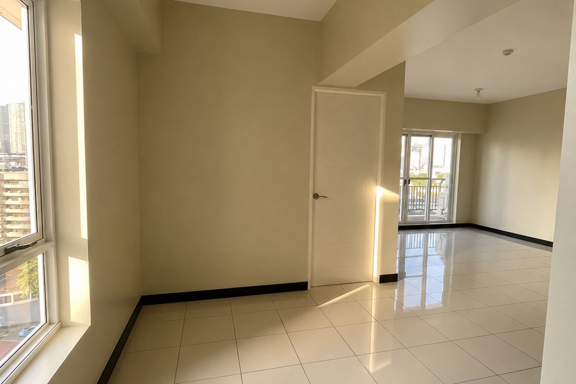 3 Bedroom Condo for Sale in Sheridan Towers, Buayang Bato, Mandaluyong, Metro Manila near MRT-3 Boni – photo 2