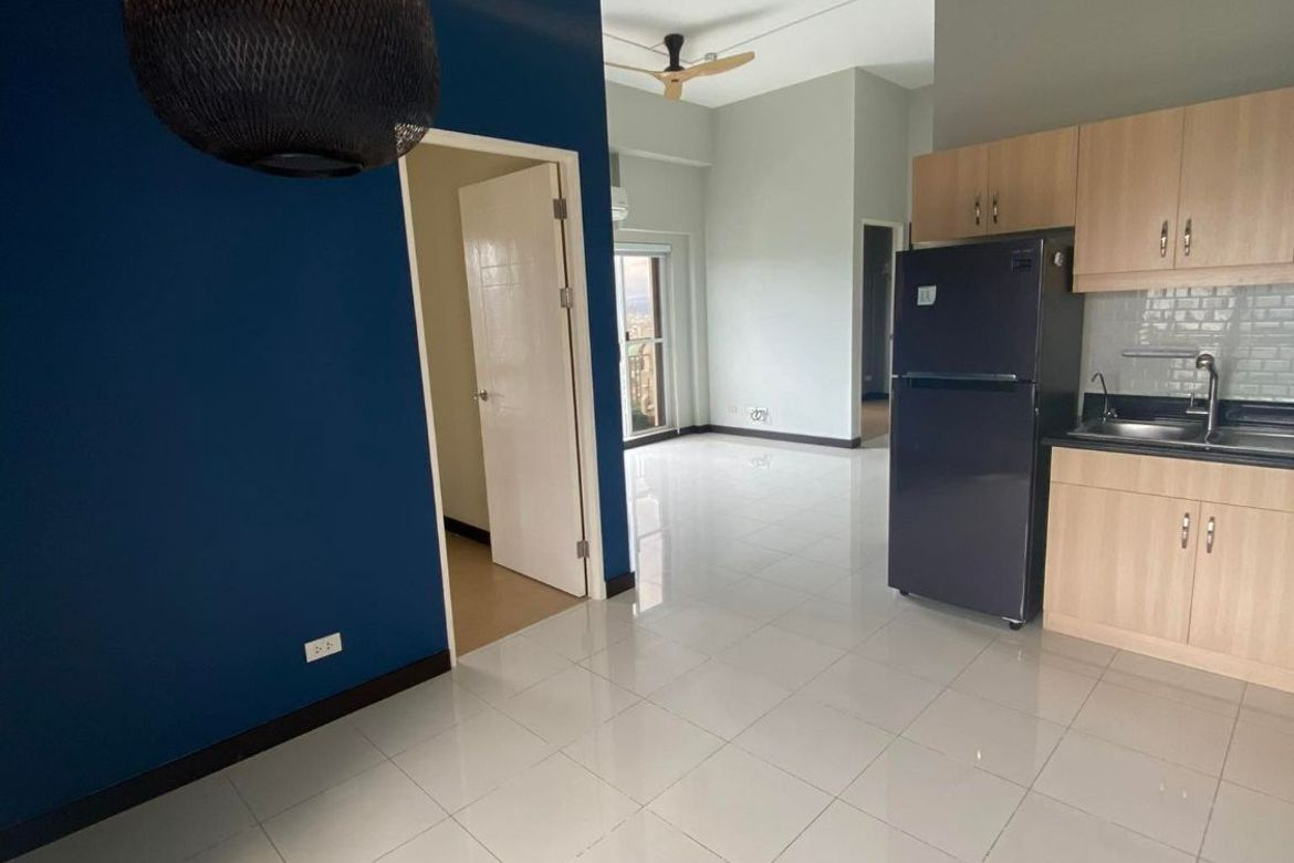 3 Bedroom Condo for Sale in Sheridan Towers, Buayang Bato, Mandaluyong, Metro Manila near MRT-3 Boni – photo 3