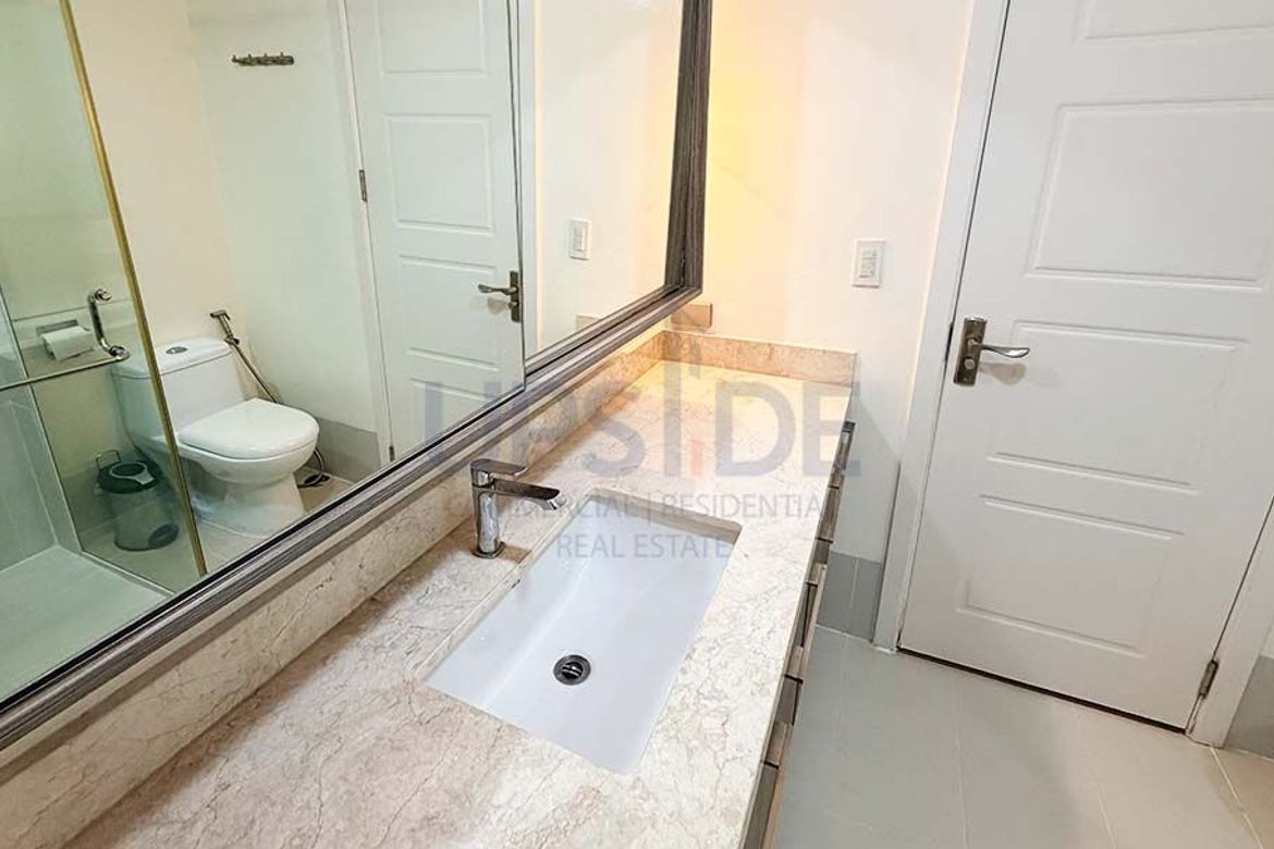 3 Bedroom Condo for Sale in Sonria Condominium, New Alabang Village, Muntinlupa, Metro Manila – photo 3