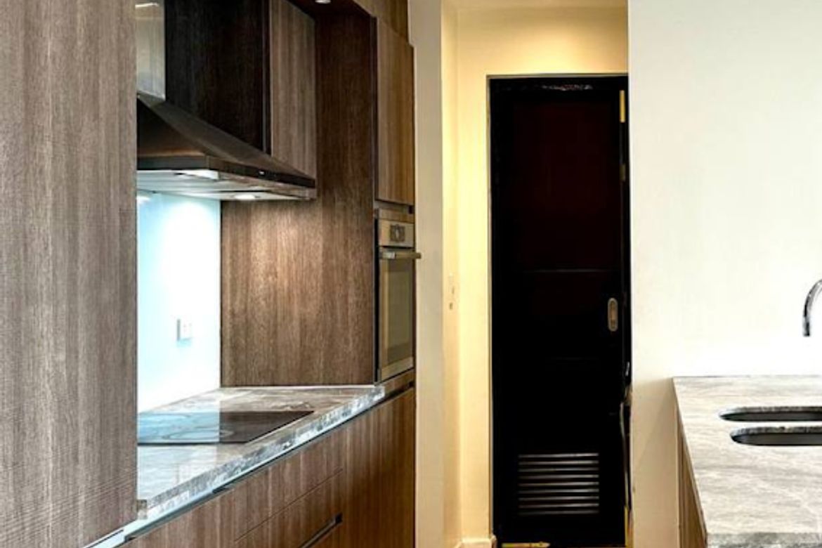 3 Bedroom Condo for Sale in St. Moritz Private Estate, BGC, Taguig – photo 10