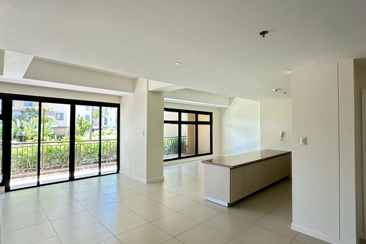 3 Bedroom Condo for Sale in Sucat, Muntinlupa, Metro Manila – photo 8