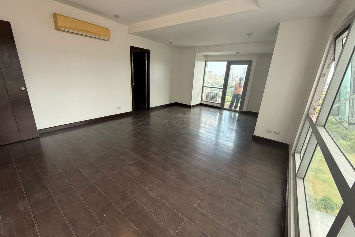 3 Bedroom Condo for Sale in The Address at Wack Wack, Wack-Wack Greenhills, Mandaluyong, Metro Manila near MRT-3 Ortigas – photo 3