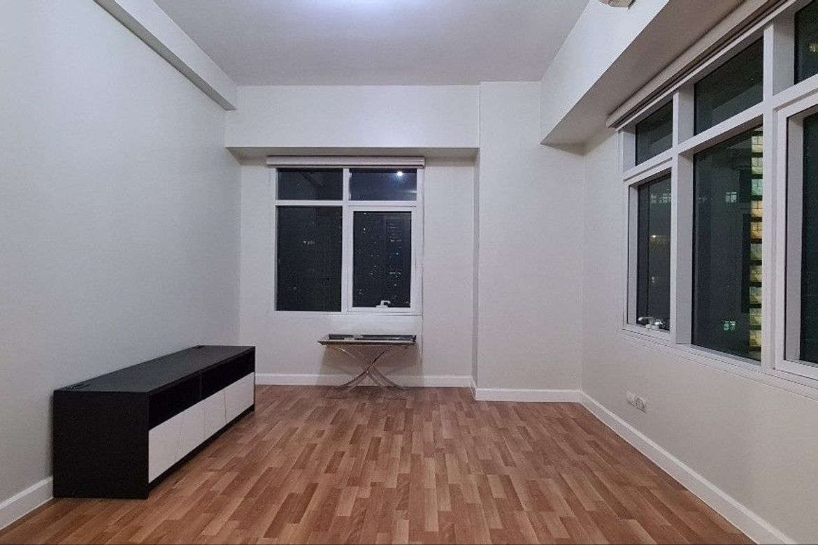 3 Bedroom Condo for Sale in The Aston At Two Serendra, Bagong Tanyag, Taguig, Metro Manila – photo 6
