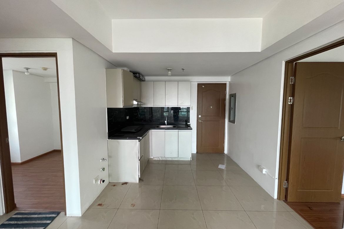 3 Bedroom Condo for Sale in The Beacon, Bangkal, Makati City near MRT-3 Magallanes – photo 9
