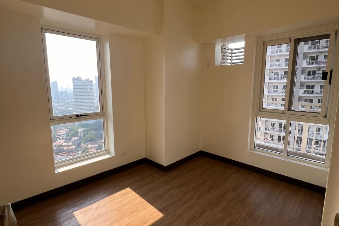3 Bedroom Condo for Sale in The Erin Heights, Matandang Balara, Quezon City, Metro Manila – photo 5