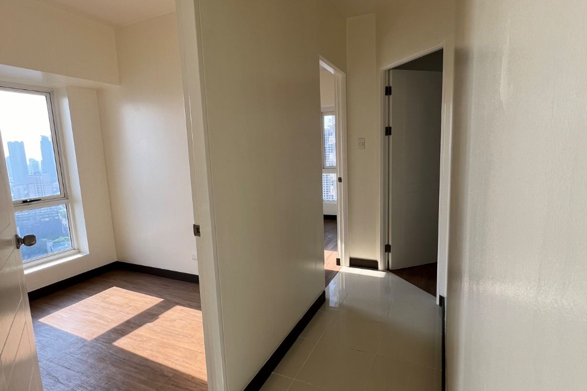 3 Bedroom Condo for Sale in The Erin Heights, Matandang Balara, Quezon City, Metro Manila – photo 8