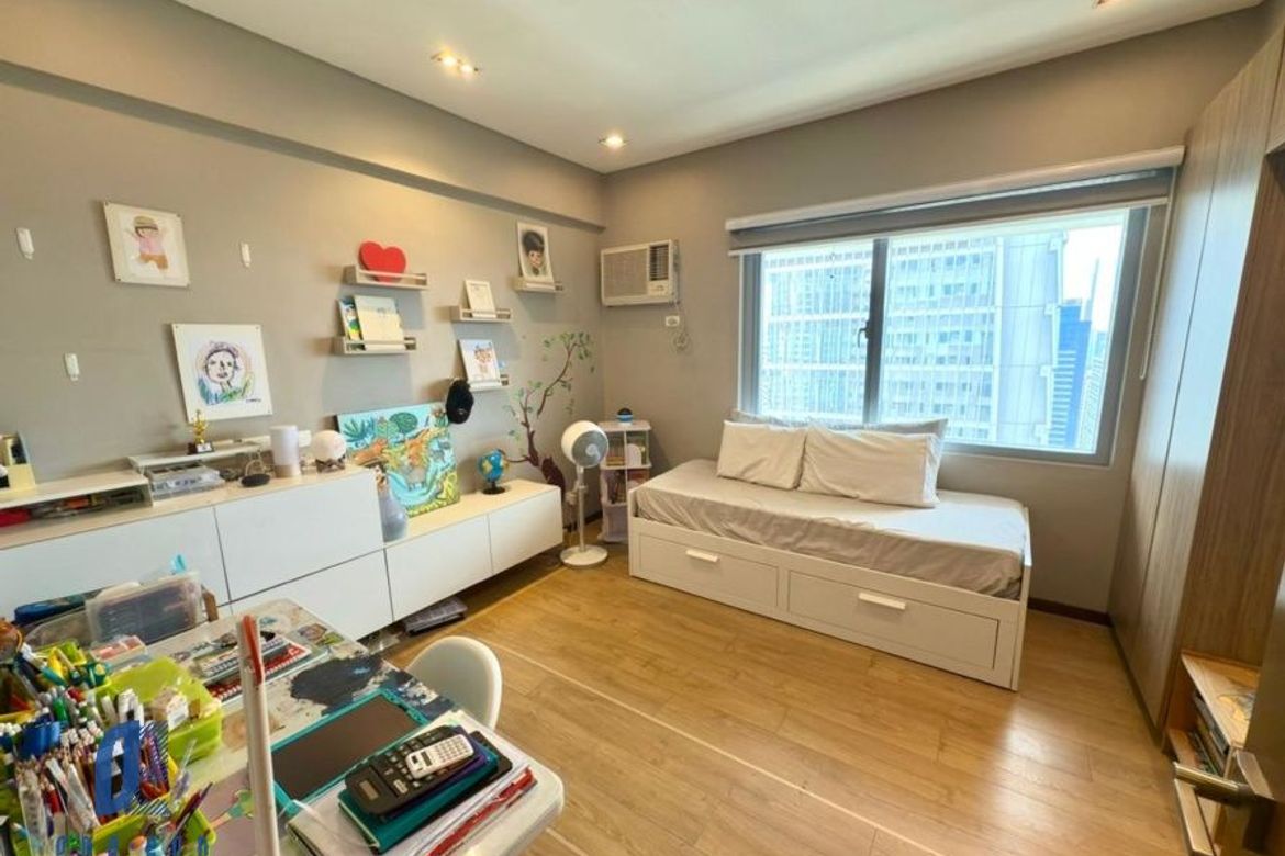 3 Bedroom Condo for Sale in The Infinity BGC, BGC, Taguig – photo 12