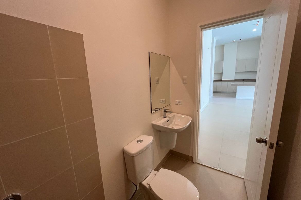 3 Bedroom Condo for Sale in The Larsen Tower at East Bay Residences, Sucat, Muntinlupa, Metro Manila – photo 4