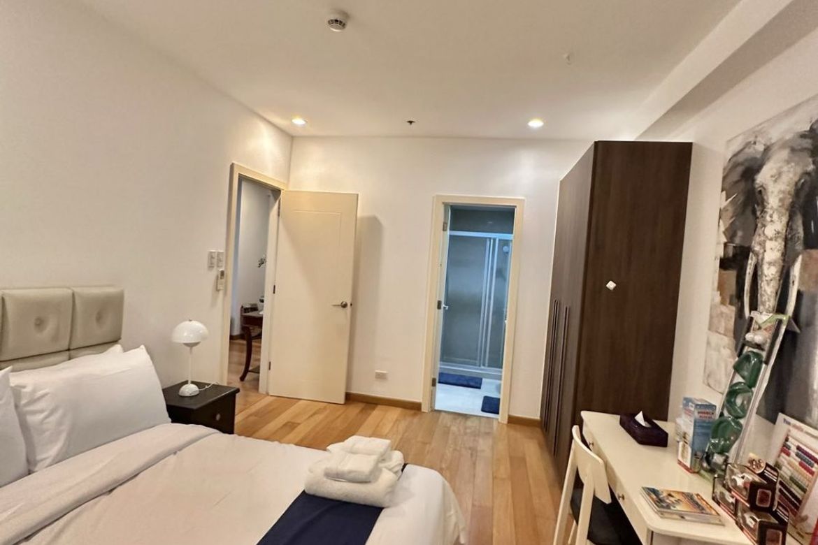 3 Bedroom Condo for Sale in The Milano Residences, Poblacion, Makati City – photo 4