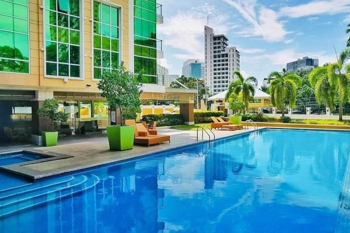 3 Bedroom Condo for Sale in The Padgett Place, Lahug, Cebu City, Cebu