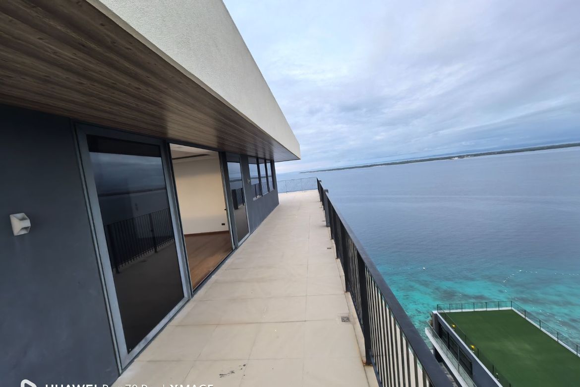 3 Bedroom Condo for Sale in The Reef Mactan, Mactan, Lapu-Lapu, Cebu – photo 5