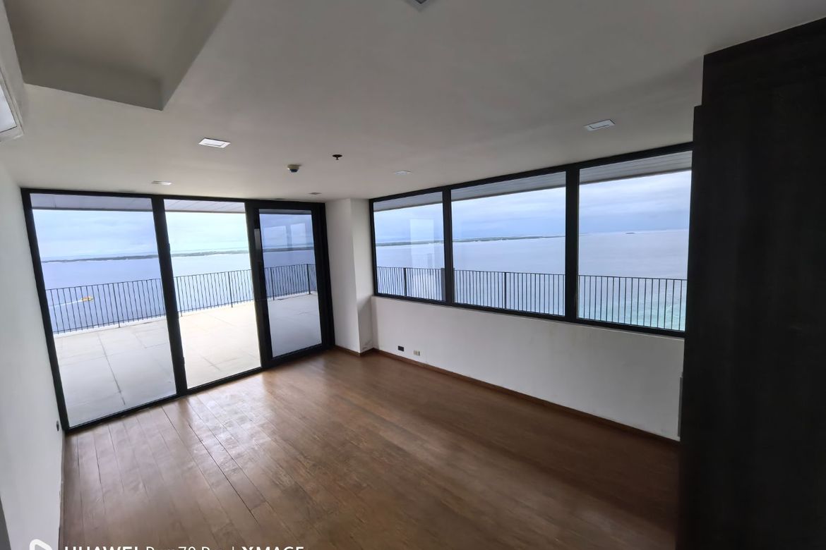 3 Bedroom Condo for Sale in The Reef Mactan, Mactan, Lapu-Lapu, Cebu – photo 8