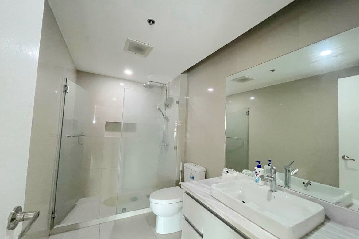 3 Bedroom Condo for Sale in The Residences at Greenbelt, San Lorenzo, Makati City near MRT-3 Ayala – photo 9