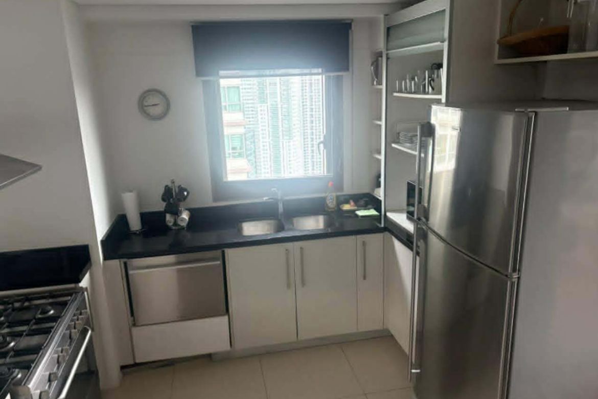 3 Bedroom Condo for Sale in The Residences at Greenbelt, San Lorenzo, Makati City near MRT-3 Ayala – photo 5