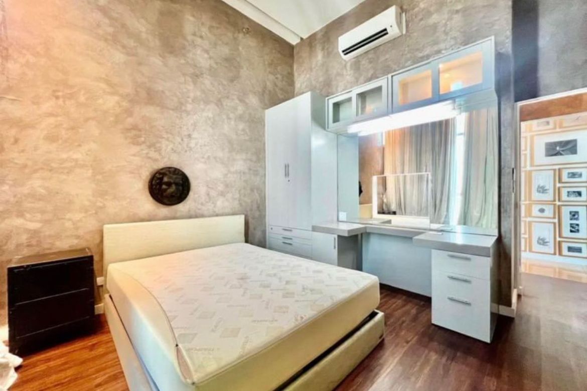 3 Bedroom Condo for Sale in The St. Francis Shangri-La Place, Wack-Wack Greenhills, Mandaluyong, Metro Manila near MRT-3 Shaw Boulevard – photo 3
