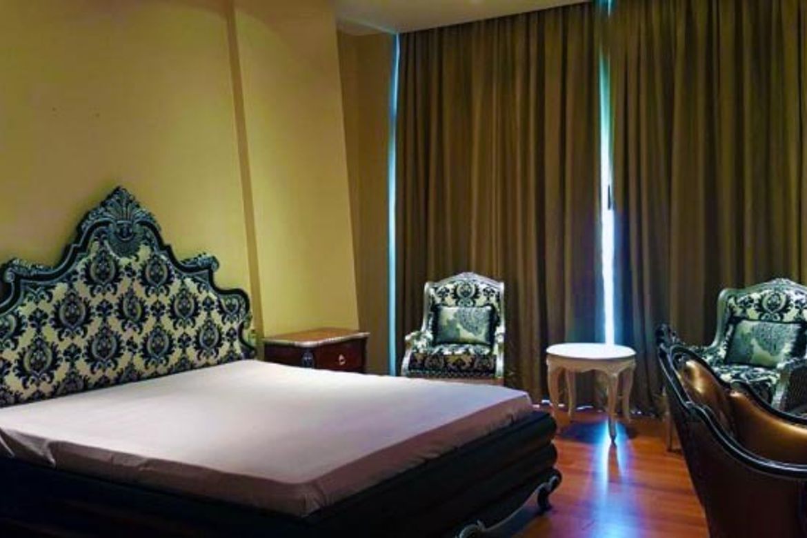 3 Bedroom Condo for Sale in The St. Francis Shangri-La Place, Wack-Wack Greenhills, Mandaluyong, Metro Manila near MRT-3 Shaw Boulevard – photo 2