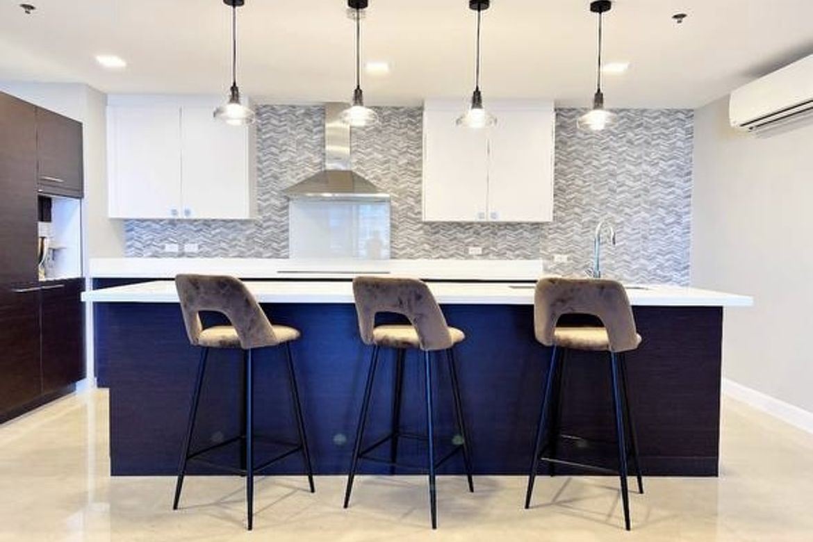 3 Bedroom Condo for Sale in The Suites at One Bonifacio High Street, Pinagsama, Taguig, Metro Manila – photo 5