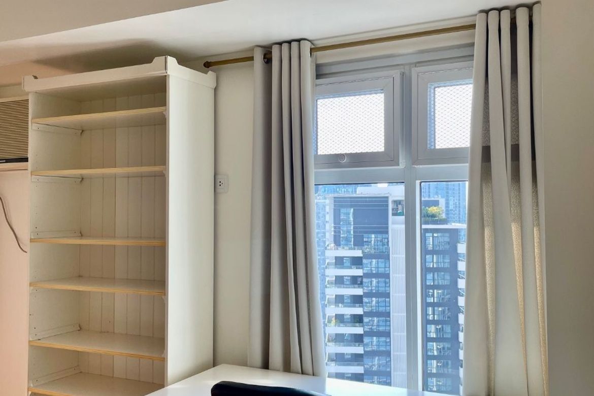 3 Bedroom Condo for Sale in The Trion Towers, BGC, Taguig – photo 3