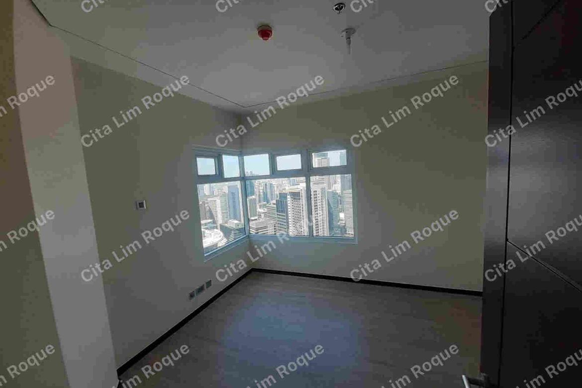 3 Bedroom Condo for Sale in The Trion Towers III, BGC, Taguig – photo 4