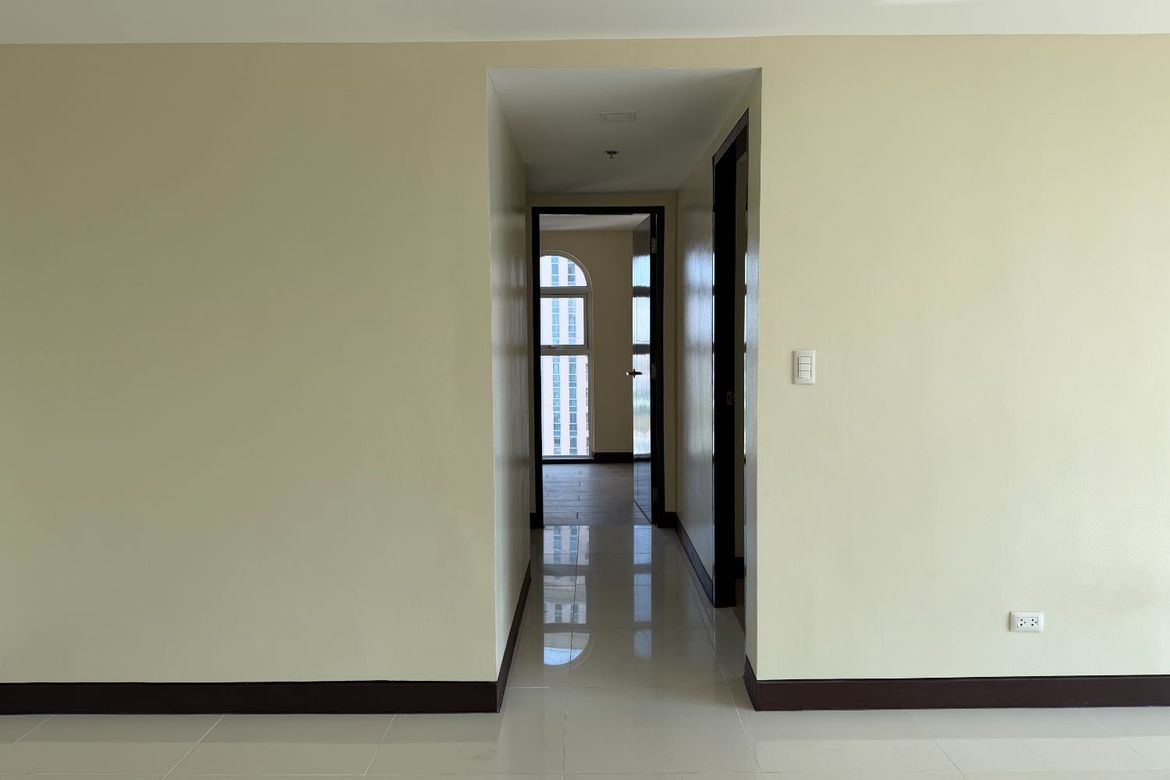 3 Bedroom Condo for Sale in The Venice Luxury Residences, McKinley Hill, Taguig, Metro Manila – photo 5
