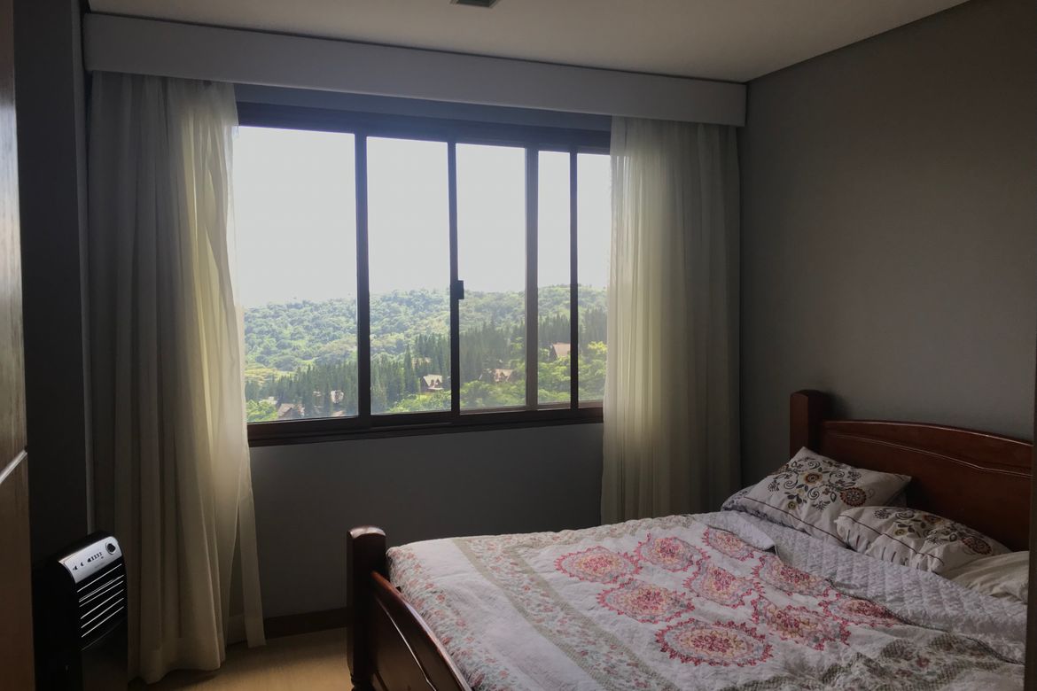 3 Bedroom Condo for Sale in The Woodridge at Tagaytay Highlands, Calabuso, Tagaytay, Cavite – photo 7