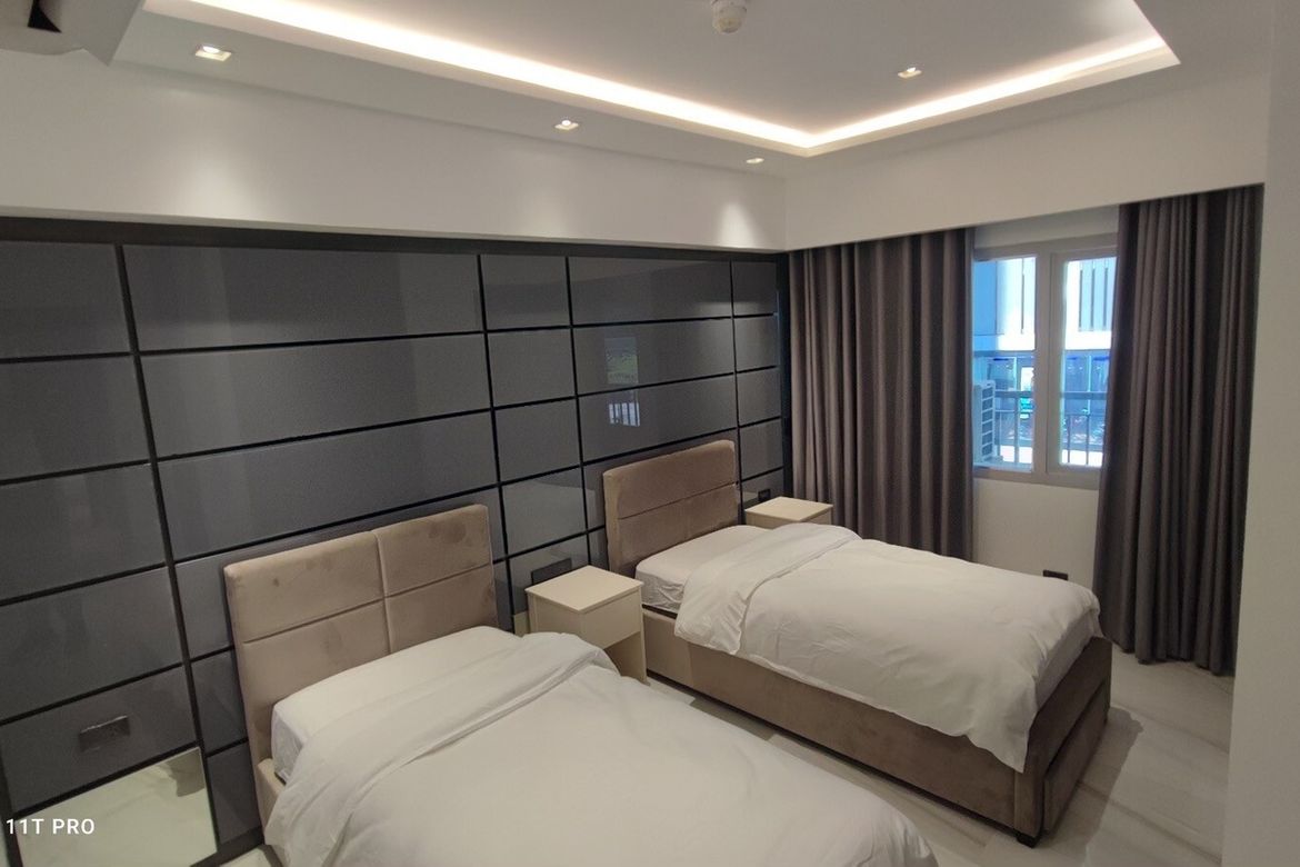 3 Bedroom Condo for Sale in Two Maridien, BGC, Taguig – photo 8