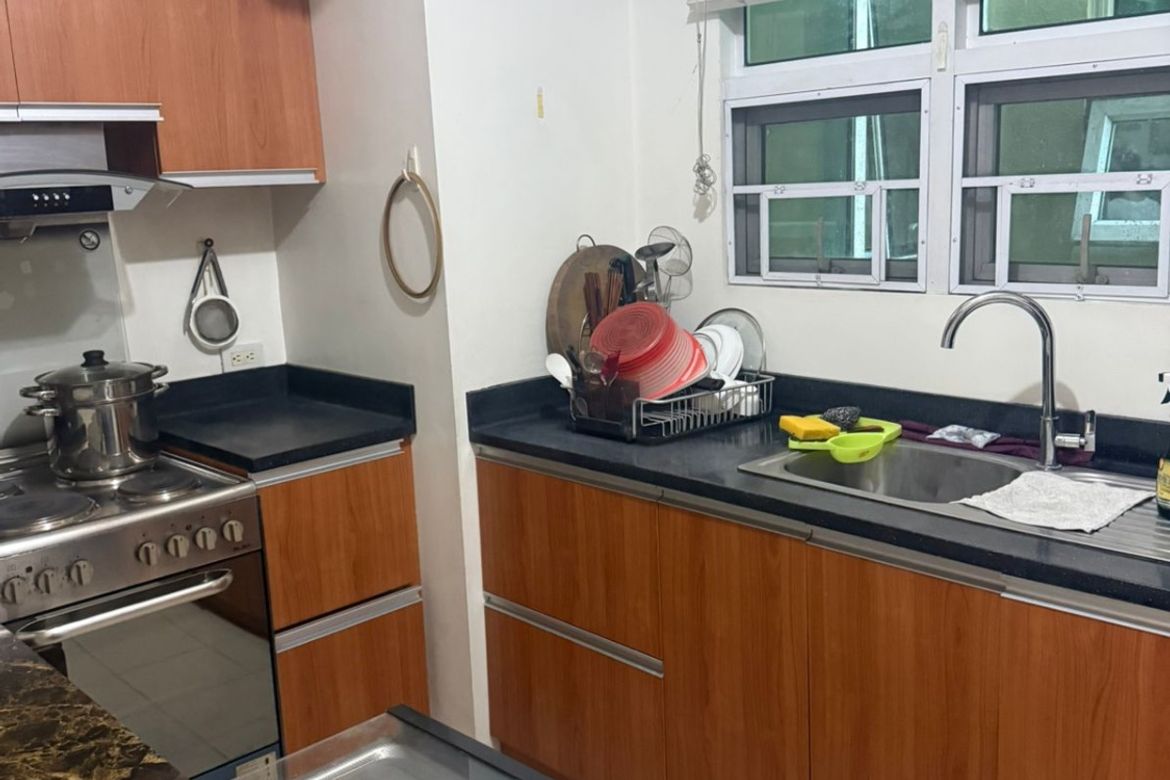 3 Bedroom Condo for Sale in Two Serendra, BGC, Taguig – photo 2