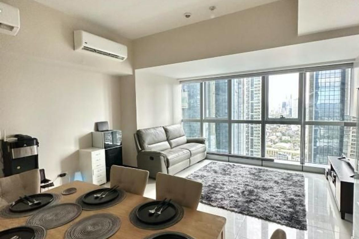 3 Bedroom Condo for Sale in Uptown Parksuites, BGC, Taguig – photo 4